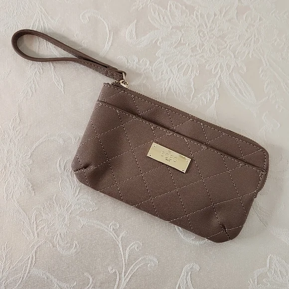 BCBG Paris clutch wristlet tan and gold - Picture 2 of 7